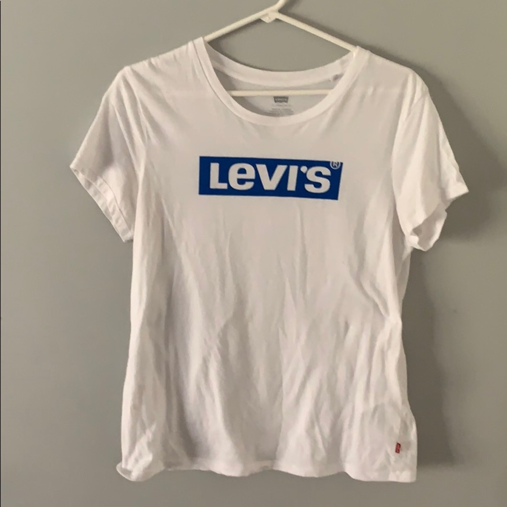 Levi’s shirt